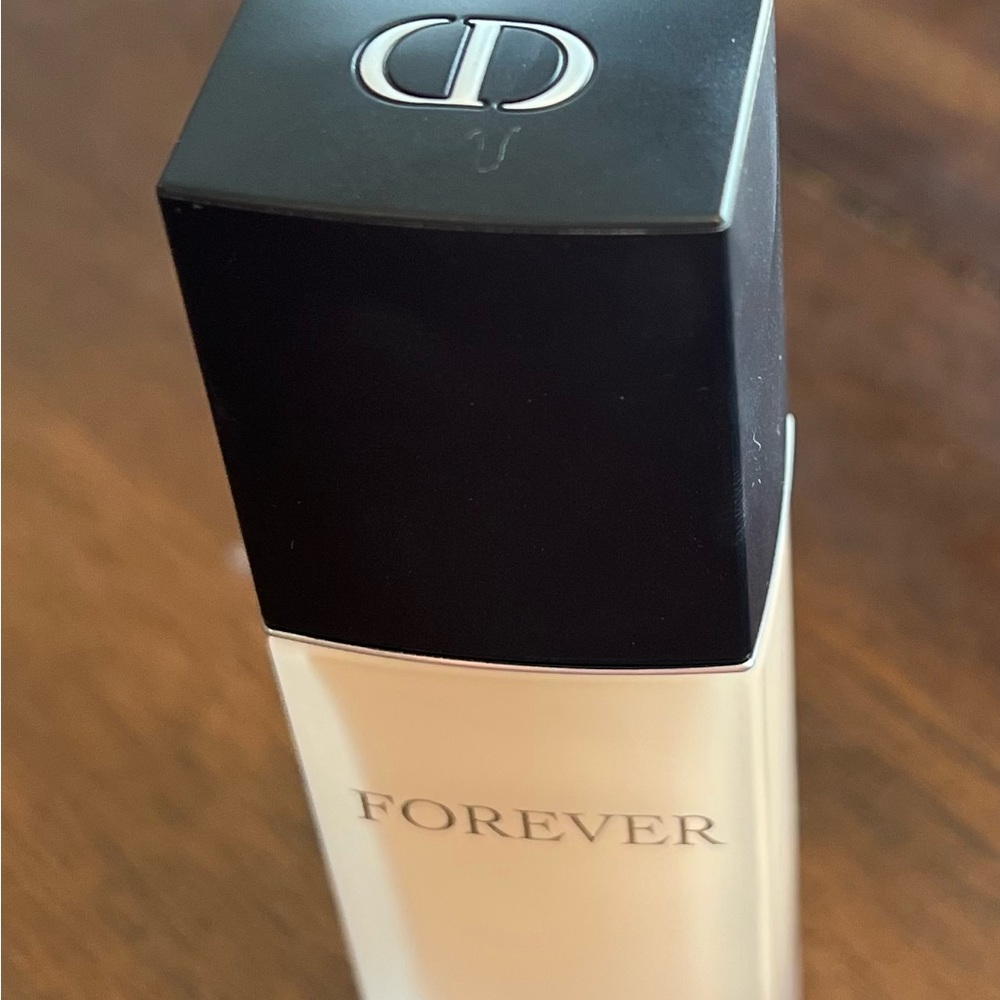 Dior forever matte foundation ( 0N )